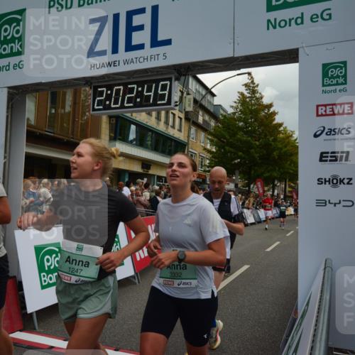 20.09.2026 - PSD Bank Halbmarathon LAZAROV Photography http://msf.ph/oto/10553654 20.09.2026 12:02:48 Ziel 1247, 1280, 1665, 1716, 1718, 1790, 1895, 2019, 2061, 2089, 2105, 2222, 2514, 2788, 2999, 3310, 3332, 3609, 4354, 4547, 4568 meine-sportfotos.de