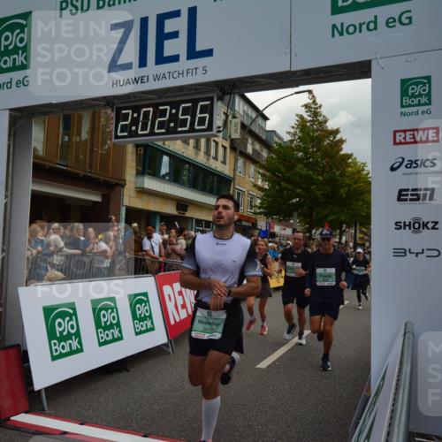 20.09.2026 - PSD Bank Halbmarathon LAZAROV Photography http://msf.ph/oto/10553672 20.09.2026 12:02:55 Ziel 1280, 1665, 1716, 1790, 2019, 2061, 2089, 2222, 2508, 2514, 2788, 2832, 2999, 4354, 4487, 4735 meine-sportfotos.de