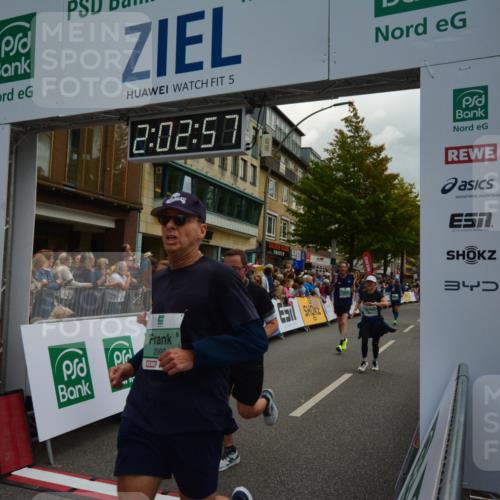 20.09.2026 - PSD Bank Halbmarathon LAZAROV Photography http://msf.ph/oto/10553678 20.09.2026 12:02:56 Ziel 1280, 1665, 1716, 1790, 2019, 2061, 2222, 2508, 2514, 2699, 2716, 2788, 2832, 2999, 4354, 4487, 4735 meine-sportfotos.de
