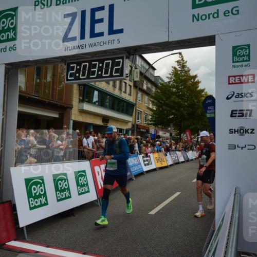 20.09.2026 - PSD Bank Halbmarathon LAZAROV Photography http://msf.ph/oto/10553699 20.09.2026 12:03:01 Ziel 1716, 1727, 1908, 2019, 2061, 2222, 2508, 2514, 2699, 2716, 2832, 2999, 4354, 4487, 4735 meine-sportfotos.de