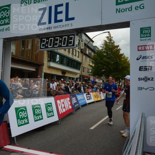 20.09.2026 - PSD Bank Halbmarathon LAZAROV Photography http://msf.ph/oto/10553703 20.09.2026 12:03:02 Ziel 1716, 1727, 1908, 2019, 2061, 2222, 2508, 2514, 2699, 2716, 2832, 2999, 4354, 4487, 4735 meine-sportfotos.de