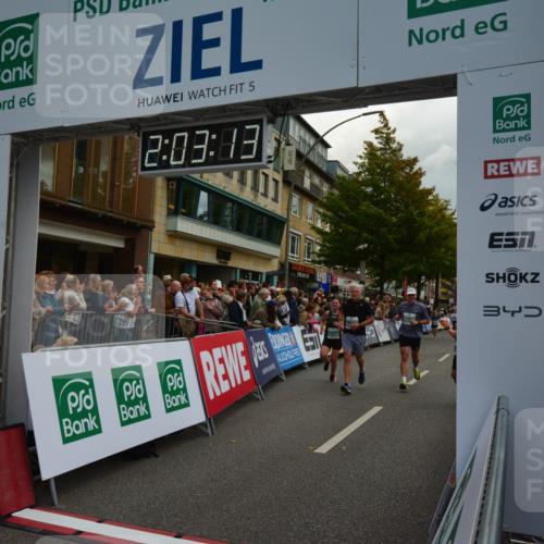 20.09.2026 - PSD Bank Halbmarathon LAZAROV Photography http://msf.ph/oto/10553736 20.09.2026 12:03:12 Ziel 1239, 1255, 1412, 1727, 1750, 1908, 2285, 2508, 2699, 2716, 2913, 4210 meine-sportfotos.de