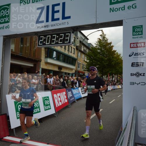 20.09.2026 - PSD Bank Halbmarathon LAZAROV Photography http://msf.ph/oto/10553754 20.09.2026 12:03:22 Ziel 1255, 1412, 1658, 1750, 2254, 2285, 2557, 2743, 3053 meine-sportfotos.de