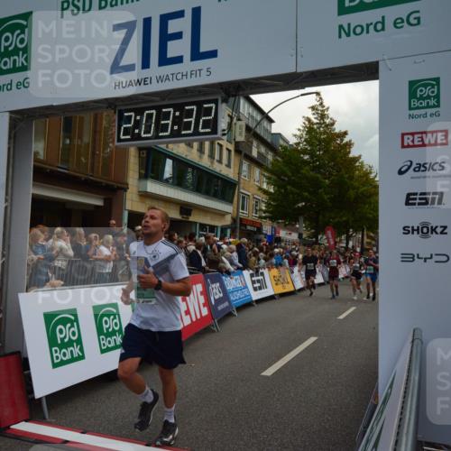 20.09.2026 - PSD Bank Halbmarathon LAZAROV Photography http://msf.ph/oto/10553775 20.09.2026 12:03:31 Ziel 1658, 1978, 2254, 2390, 2557, 2578, 2743, 2756, 3053, 3246, 3320, 3461, 3931 meine-sportfotos.de