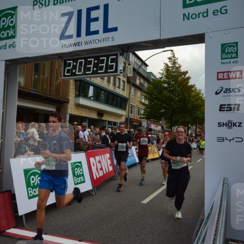 20.09.2026 - PSD Bank Halbmarathon LAZAROV Photography http://msf.ph/oto/10553781 20.09.2026 12:03:34 Ziel 1658, 1978, 2254, 2390, 2578, 2743, 2756, 3053, 3246, 3320, 3461, 3879, 3931 meine-sportfotos.de