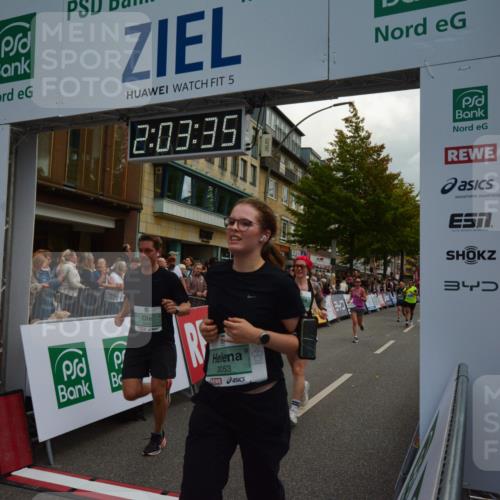 20.09.2026 - PSD Bank Halbmarathon LAZAROV Photography http://msf.ph/oto/10553786 20.09.2026 12:03:35 Ziel 1658, 1978, 2049, 2254, 2390, 2578, 2756, 3053, 3246, 3320, 3461, 3879, 3931 meine-sportfotos.de