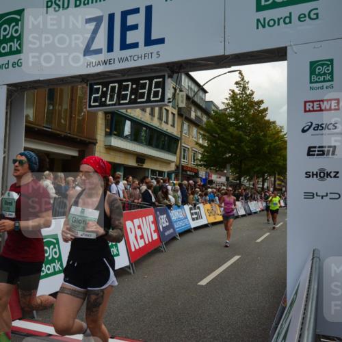20.09.2026 - PSD Bank Halbmarathon LAZAROV Photography http://msf.ph/oto/10553792 20.09.2026 12:03:36 Ziel 1658, 1978, 2049, 2254, 2390, 2461, 2578, 2756, 3053, 3246, 3320, 3461, 3879, 3931 meine-sportfotos.de