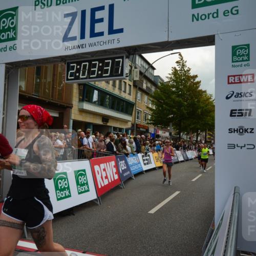 20.09.2026 - PSD Bank Halbmarathon LAZAROV Photography http://msf.ph/oto/10553793 20.09.2026 12:03:36 Ziel 1658, 1978, 2049, 2254, 2390, 2461, 2578, 2756, 3053, 3246, 3320, 3461, 3879, 3931 meine-sportfotos.de