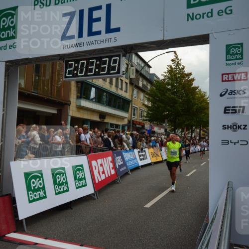20.09.2026 - PSD Bank Halbmarathon LAZAROV Photography http://msf.ph/oto/10553797 20.09.2026 12:03:38 Ziel 1405, 1978, 2049, 2254, 2390, 2461, 2578, 2756, 3053, 3246, 3320, 3461, 3879, 3931, 4040, 4135 meine-sportfotos.de