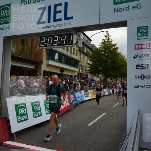 20.09.2026 - PSD Bank Halbmarathon LAZAROV Photography http://msf.ph/oto/10553806 20.09.2026 12:03:41 Ziel 1405, 1978, 2049, 2195, 2390, 2461, 2578, 2756, 3246, 3320, 3461, 3879, 3931, 4040, 4135 meine-sportfotos.de