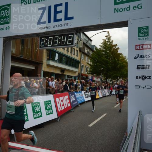 20.09.2026 - PSD Bank Halbmarathon LAZAROV Photography http://msf.ph/oto/10553809 20.09.2026 12:03:41 Ziel 1405, 1978, 2049, 2195, 2390, 2461, 2578, 2756, 3246, 3320, 3461, 3879, 3931, 4040, 4135 meine-sportfotos.de