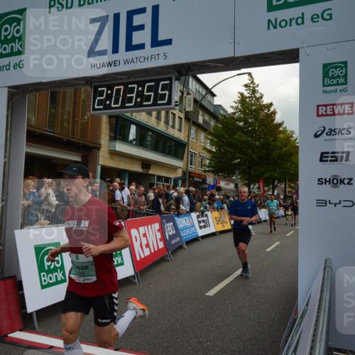 20.09.2026 - PSD Bank Halbmarathon LAZAROV Photography http://msf.ph/oto/10553855 20.09.2026 12:03:55 Ziel 1299, 1405, 1874, 2195, 2250, 2362, 2648, 2660, 3363, 3795, 4040, 4135, 4675, 4784 meine-sportfotos.de