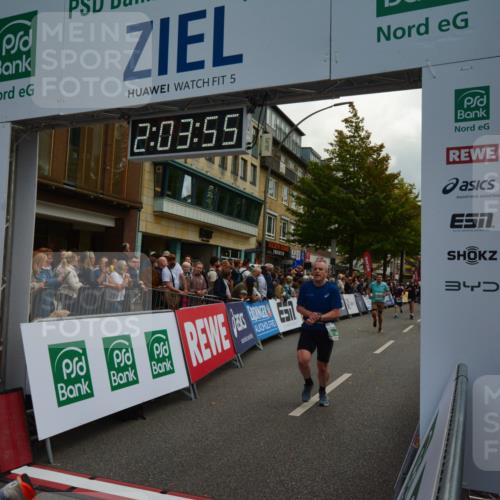 20.09.2026 - PSD Bank Halbmarathon LAZAROV Photography http://msf.ph/oto/10553857 20.09.2026 12:03:55 Ziel 1299, 1405, 1874, 2195, 2250, 2362, 2648, 2660, 3363, 3795, 4040, 4135, 4675, 4784 meine-sportfotos.de