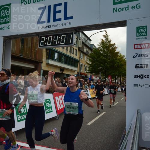 20.09.2026 - PSD Bank Halbmarathon LAZAROV Photography http://msf.ph/oto/10553876 20.09.2026 12:04:01 Ziel 1299, 1728, 1840, 1874, 2250, 2362, 2422, 2648, 2660, 2827, 3363, 3659, 3795, 3923, 4322, 4636, 4675, 4784 meine-sportfotos.de