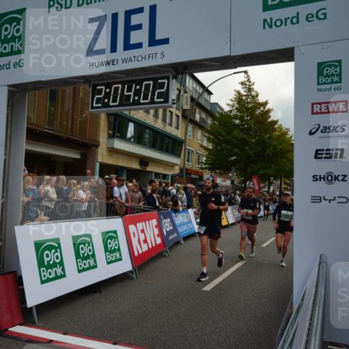 20.09.2026 - PSD Bank Halbmarathon LAZAROV Photography http://msf.ph/oto/10553880 20.09.2026 12:04:01 Ziel 1299, 1728, 1840, 1874, 2250, 2362, 2422, 2648, 2660, 2827, 3363, 3659, 3795, 3923, 4322, 4636, 4675, 4784 meine-sportfotos.de
