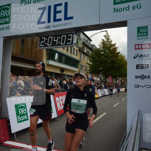 20.09.2026 - PSD Bank Halbmarathon LAZAROV Photography http://msf.ph/oto/10553883 20.09.2026 12:04:03 Ziel 1155, 1728, 1840, 1874, 2250, 2362, 2422, 2648, 2660, 2827, 3363, 3659, 3923, 4322, 4636, 4675, 4784 meine-sportfotos.de