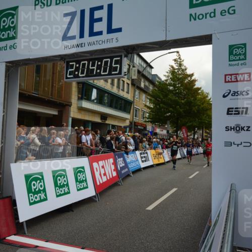 20.09.2026 - PSD Bank Halbmarathon LAZAROV Photography http://msf.ph/oto/10553892 20.09.2026 12:04:05 Ziel 1104, 1155, 1555, 1728, 1840, 1874, 2250, 2362, 2422, 2648, 2660, 2827, 3659, 3923, 4322, 4636, 4675, 4784 meine-sportfotos.de