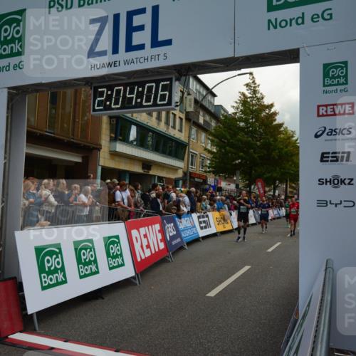 20.09.2026 - PSD Bank Halbmarathon LAZAROV Photography http://msf.ph/oto/10553894 20.09.2026 12:04:05 Ziel 1104, 1155, 1555, 1728, 1840, 1874, 2250, 2362, 2422, 2648, 2660, 2827, 3659, 3923, 4322, 4636, 4675, 4784 meine-sportfotos.de
