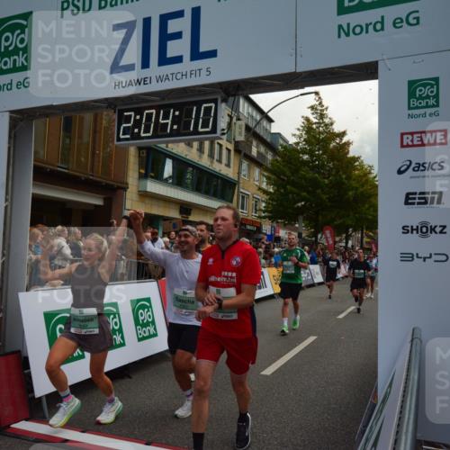 20.09.2026 - PSD Bank Halbmarathon LAZAROV Photography http://msf.ph/oto/10553903 20.09.2026 12:04:10 Ziel 1104, 1155, 1404, 1456, 1525, 1555, 1728, 1840, 2422, 2827, 2932, 3457, 3659, 3832, 3833, 3923, 3934, 4322, 4636, 4784 meine-sportfotos.de