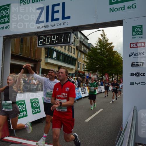 20.09.2026 - PSD Bank Halbmarathon LAZAROV Photography http://msf.ph/oto/10553904 20.09.2026 12:04:10 Ziel 1104, 1155, 1404, 1456, 1525, 1555, 1728, 1840, 2422, 2827, 2932, 3457, 3659, 3832, 3833, 3923, 3934, 4322, 4636, 4784 meine-sportfotos.de