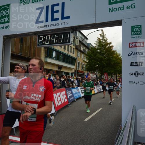 20.09.2026 - PSD Bank Halbmarathon LAZAROV Photography http://msf.ph/oto/10553906 20.09.2026 12:04:10 Ziel 1104, 1155, 1404, 1456, 1525, 1555, 1728, 1840, 2422, 2827, 2932, 3457, 3659, 3832, 3833, 3923, 3934, 4322, 4636, 4784 meine-sportfotos.de
