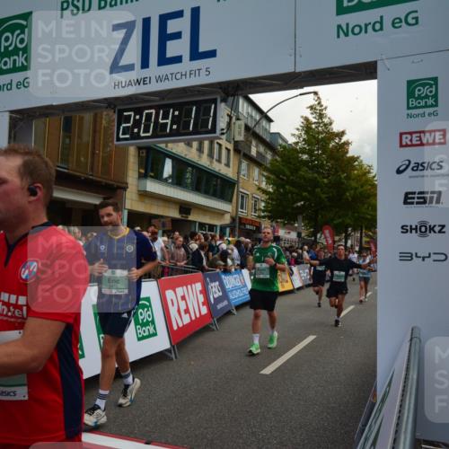 20.09.2026 - PSD Bank Halbmarathon LAZAROV Photography http://msf.ph/oto/10553907 20.09.2026 12:04:11 Ziel 1104, 1155, 1404, 1456, 1525, 1555, 1728, 1840, 2422, 2827, 2932, 3345, 3457, 3659, 3832, 3833, 3923, 3934, 4322, 4636, 4784 meine-sportfotos.de