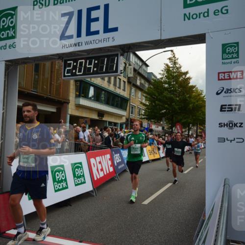 20.09.2026 - PSD Bank Halbmarathon LAZAROV Photography http://msf.ph/oto/10553909 20.09.2026 12:04:11 Ziel 1104, 1155, 1404, 1456, 1525, 1555, 1728, 1840, 2422, 2827, 2932, 3345, 3457, 3659, 3832, 3833, 3923, 3934, 4322, 4636, 4784 meine-sportfotos.de