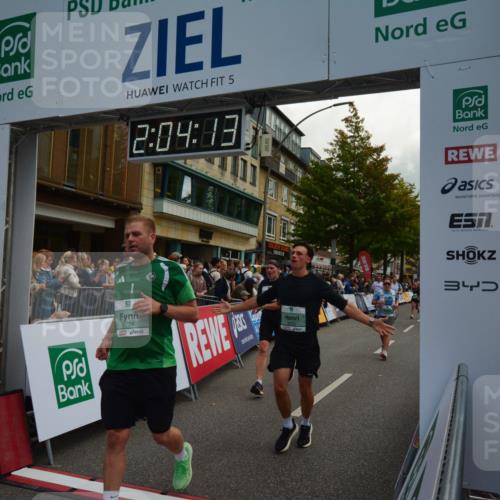20.09.2026 - PSD Bank Halbmarathon LAZAROV Photography http://msf.ph/oto/10553911 20.09.2026 12:04:12 Ziel 1104, 1155, 1404, 1456, 1525, 1555, 1728, 1840, 2422, 2827, 2932, 3345, 3457, 3659, 3832, 3833, 3923, 3934, 4322, 4636 meine-sportfotos.de