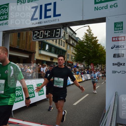 20.09.2026 - PSD Bank Halbmarathon LAZAROV Photography http://msf.ph/oto/10553914 20.09.2026 12:04:13 Ziel 1104, 1155, 1404, 1456, 1525, 1555, 1728, 1840, 2422, 2827, 2932, 3345, 3457, 3659, 3832, 3833, 3923, 3934, 4322, 4636 meine-sportfotos.de