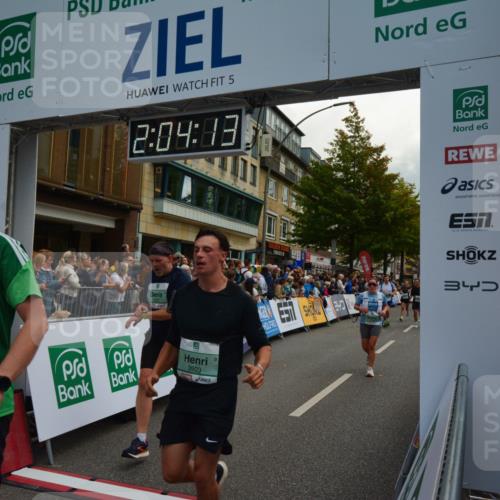 20.09.2026 - PSD Bank Halbmarathon LAZAROV Photography http://msf.ph/oto/10553915 20.09.2026 12:04:13 Ziel 1104, 1155, 1404, 1456, 1525, 1555, 1728, 1840, 2422, 2827, 2932, 3345, 3457, 3659, 3832, 3833, 3923, 3934, 4322, 4636 meine-sportfotos.de