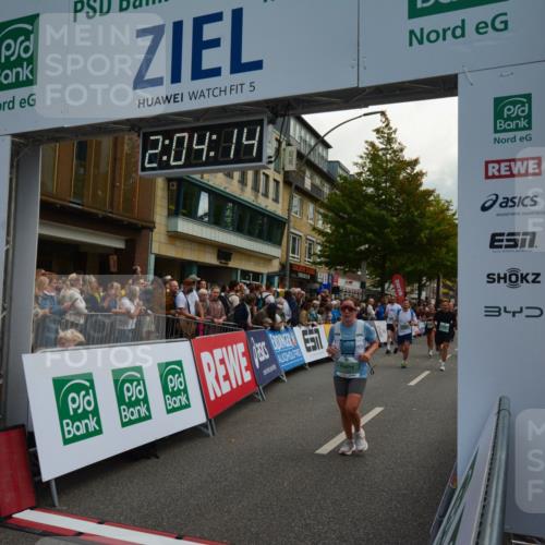 20.09.2026 - PSD Bank Halbmarathon LAZAROV Photography http://msf.ph/oto/10553921 20.09.2026 12:04:14 Ziel 1104, 1155, 1404, 1456, 1525, 1555, 1728, 1840, 2422, 2827, 2932, 3345, 3457, 3659, 3832, 3833, 3923, 3934, 4322, 4636 meine-sportfotos.de