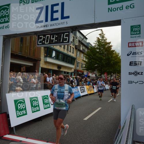 20.09.2026 - PSD Bank Halbmarathon LAZAROV Photography http://msf.ph/oto/10553923 20.09.2026 12:04:15 Ziel 1104, 1155, 1404, 1456, 1525, 1555, 1728, 2422, 2827, 2932, 3345, 3457, 3659, 3832, 3833, 3923, 3934, 4322, 4636 meine-sportfotos.de