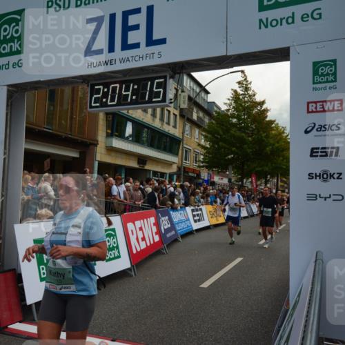 20.09.2026 - PSD Bank Halbmarathon LAZAROV Photography http://msf.ph/oto/10553925 20.09.2026 12:04:15 Ziel 1104, 1155, 1404, 1456, 1525, 1555, 1728, 2422, 2827, 2932, 3345, 3457, 3659, 3832, 3833, 3923, 3934, 4322, 4636 meine-sportfotos.de