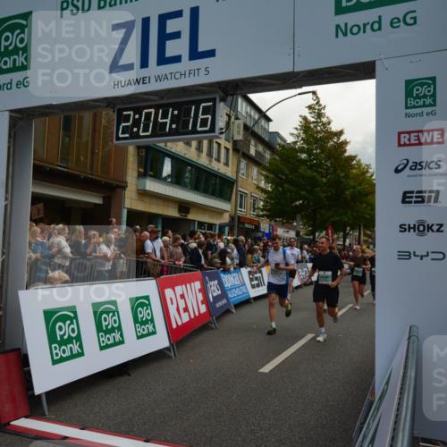 20.09.2026 - PSD Bank Halbmarathon LAZAROV Photography http://msf.ph/oto/10553929 20.09.2026 12:04:16 Ziel 1104, 1155, 1404, 1456, 1525, 1555, 1605, 1728, 2422, 2827, 2833, 2932, 3345, 3457, 3659, 3832, 3833, 3923, 3934, 4087, 4322, 4636 meine-sportfotos.de