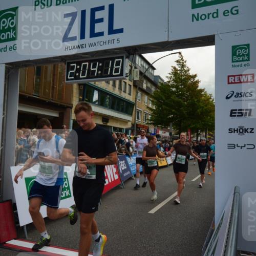 20.09.2026 - PSD Bank Halbmarathon LAZAROV Photography http://msf.ph/oto/10553931 20.09.2026 12:04:17 Ziel 1104, 1155, 1371, 1404, 1456, 1525, 1555, 1605, 1728, 2422, 2827, 2833, 2932, 3345, 3457, 3832, 3833, 3923, 3934, 4087 meine-sportfotos.de