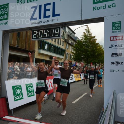 20.09.2026 - PSD Bank Halbmarathon LAZAROV Photography http://msf.ph/oto/10553936 20.09.2026 12:04:18 Ziel 1104, 1155, 1371, 1404, 1456, 1525, 1555, 1605, 1728, 2827, 2833, 2932, 3345, 3457, 3832, 3833, 3923, 3934, 4087 meine-sportfotos.de