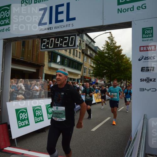 20.09.2026 - PSD Bank Halbmarathon LAZAROV Photography http://msf.ph/oto/10553945 20.09.2026 12:04:20 Ziel 1104, 1155, 1371, 1404, 1456, 1525, 1555, 1563, 1605, 1789, 2833, 2932, 3045, 3345, 3457, 3832, 3833, 3934, 4087 meine-sportfotos.de