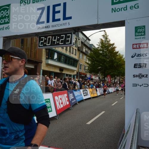 20.09.2026 - PSD Bank Halbmarathon LAZAROV Photography http://msf.ph/oto/10553955 20.09.2026 12:04:23 Ziel 1104, 1371, 1404, 1456, 1525, 1555, 1563, 1605, 1789, 2237, 2833, 2932, 3045, 3345, 3457, 3832, 3833, 3934, 4087, 4182, 4183 meine-sportfotos.de