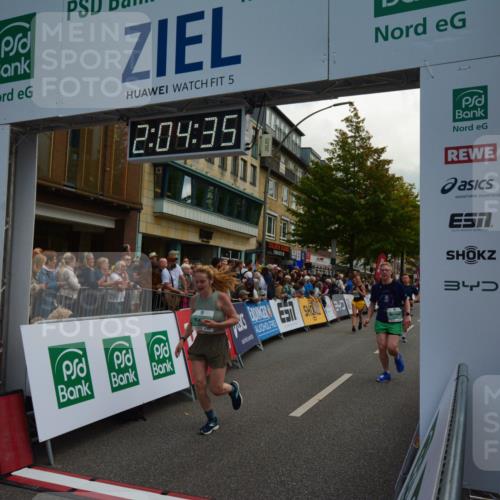 20.09.2026 - PSD Bank Halbmarathon LAZAROV Photography http://msf.ph/oto/10553977 20.09.2026 12:04:34 Ziel 1371, 1533, 1563, 1595, 1605, 1789, 1864, 2237, 2833, 3045, 3524, 4087, 4138, 4182, 4183, 4329, 4435 meine-sportfotos.de