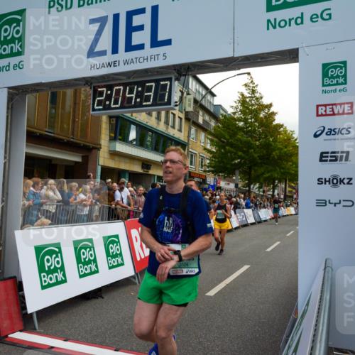 20.09.2026 - PSD Bank Halbmarathon LAZAROV Photography http://msf.ph/oto/10553987 20.09.2026 12:04:36 Ziel 1533, 1563, 1595, 1789, 1864, 2237, 3045, 3524, 4138, 4182, 4183, 4329, 4435 meine-sportfotos.de