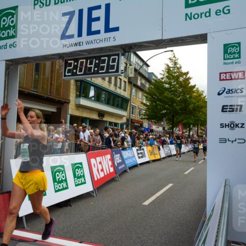 20.09.2026 - PSD Bank Halbmarathon LAZAROV Photography http://msf.ph/oto/10553993 20.09.2026 12:04:38 Ziel 1318, 1533, 1563, 1595, 1789, 1864, 2237, 3045, 3524, 3734, 4138, 4182, 4183, 4329, 4435 meine-sportfotos.de