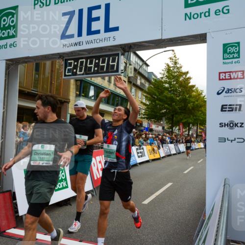 20.09.2026 - PSD Bank Halbmarathon LAZAROV Photography http://msf.ph/oto/10554001 20.09.2026 12:04:43 Ziel 1318, 1533, 1595, 1799, 1864, 3163, 3734, 3808, 4138, 4195, 4212, 4329, 4435 meine-sportfotos.de