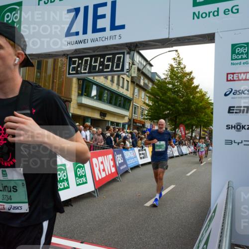 20.09.2026 - PSD Bank Halbmarathon LAZAROV Photography http://msf.ph/oto/10554018 20.09.2026 12:04:49 Ziel 1318, 1533, 1595, 1799, 3163, 3734, 3808, 4138, 4195, 4212, 4255, 4435 meine-sportfotos.de