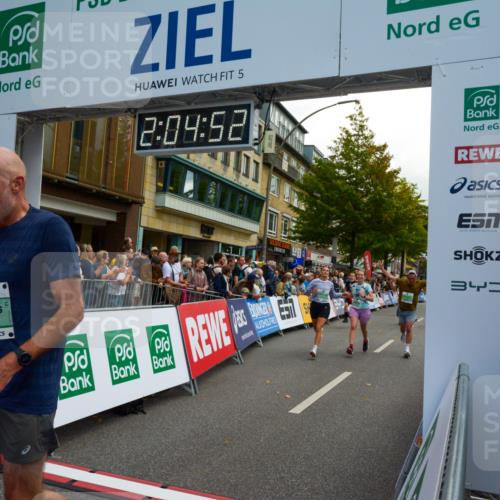 20.09.2026 - PSD Bank Halbmarathon LAZAROV Photography http://msf.ph/oto/10554026 20.09.2026 12:04:51 Ziel 1318, 1799, 3163, 3726, 3734, 3808, 4195, 4212, 4255 meine-sportfotos.de