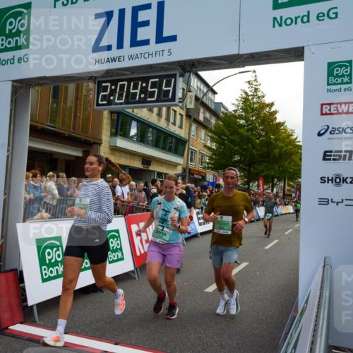 20.09.2026 - PSD Bank Halbmarathon LAZAROV Photography http://msf.ph/oto/10554027 20.09.2026 12:04:53 Ziel 1318, 1799, 3163, 3309, 3726, 3734, 3808, 4195, 4212, 4255 meine-sportfotos.de