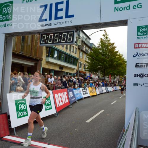 20.09.2026 - PSD Bank Halbmarathon LAZAROV Photography http://msf.ph/oto/10554048 20.09.2026 12:05:05 Ziel 1546, 2825, 2837, 3199, 3257, 3309, 3726, 3773, 4497, 4740 meine-sportfotos.de