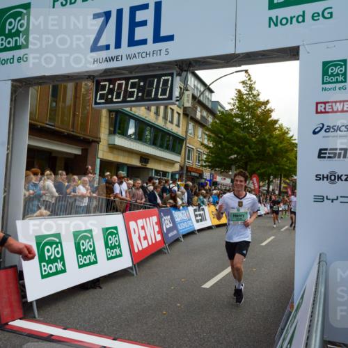 20.09.2026 - PSD Bank Halbmarathon LAZAROV Photography http://msf.ph/oto/10554057 20.09.2026 12:05:09 Ziel 1546, 2825, 2837, 3199, 3257, 3309, 3627, 3773, 4497, 4615, 4740 meine-sportfotos.de
