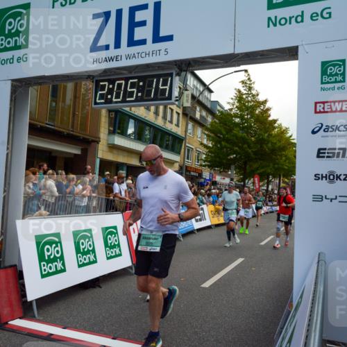 20.09.2026 - PSD Bank Halbmarathon LAZAROV Photography http://msf.ph/oto/10554062 20.09.2026 12:05:13 Ziel 1546, 2825, 2837, 2841, 3199, 3257, 3627, 3773, 4273, 4497, 4615, 4740 meine-sportfotos.de