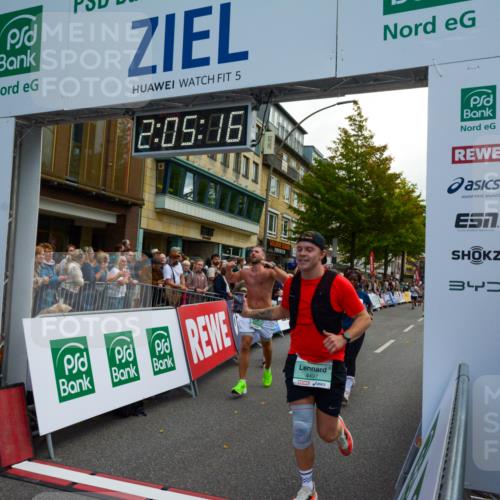 20.09.2026 - PSD Bank Halbmarathon LAZAROV Photography http://msf.ph/oto/10554072 20.09.2026 12:05:16 Ziel 1546, 1618, 2220, 2825, 2837, 2841, 3199, 3257, 3627, 3773, 3938, 4042, 4273, 4497, 4615 meine-sportfotos.de