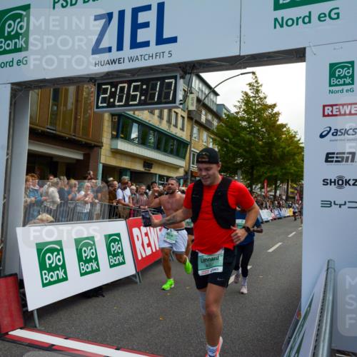 20.09.2026 - PSD Bank Halbmarathon LAZAROV Photography http://msf.ph/oto/10554073 20.09.2026 12:05:16 Ziel 1546, 1618, 2220, 2825, 2837, 2841, 3199, 3257, 3627, 3773, 3938, 4042, 4273, 4497, 4615 meine-sportfotos.de